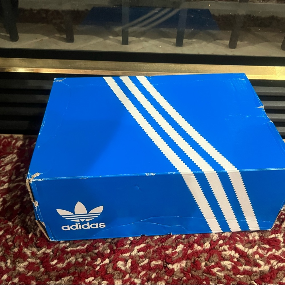 Adidas women’s glitter sneakers, silver multicolor , size 6